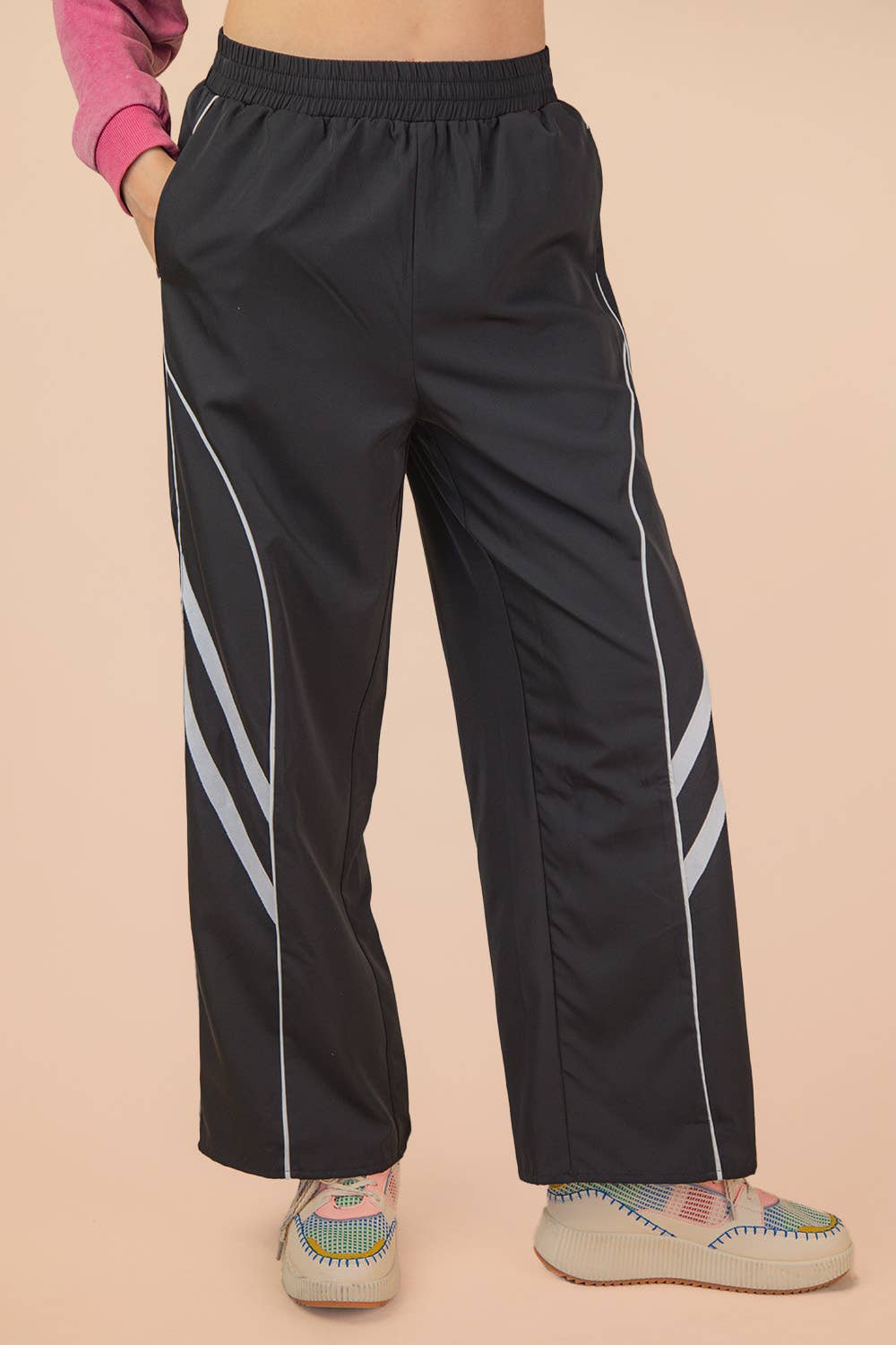 VERY J - Vente Pantalon de sport – femme - NP70963-Pantalon de Survêtement à Jambes Larges avec Détail de Passepoil0