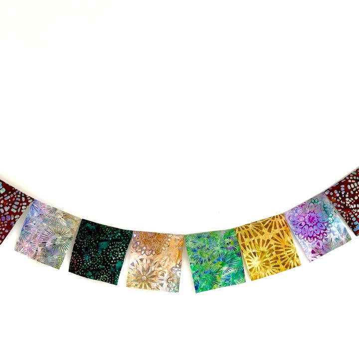 Joyful Flags – Großhandel Gebetsfahnen – Hippie-Trip-Flaggen