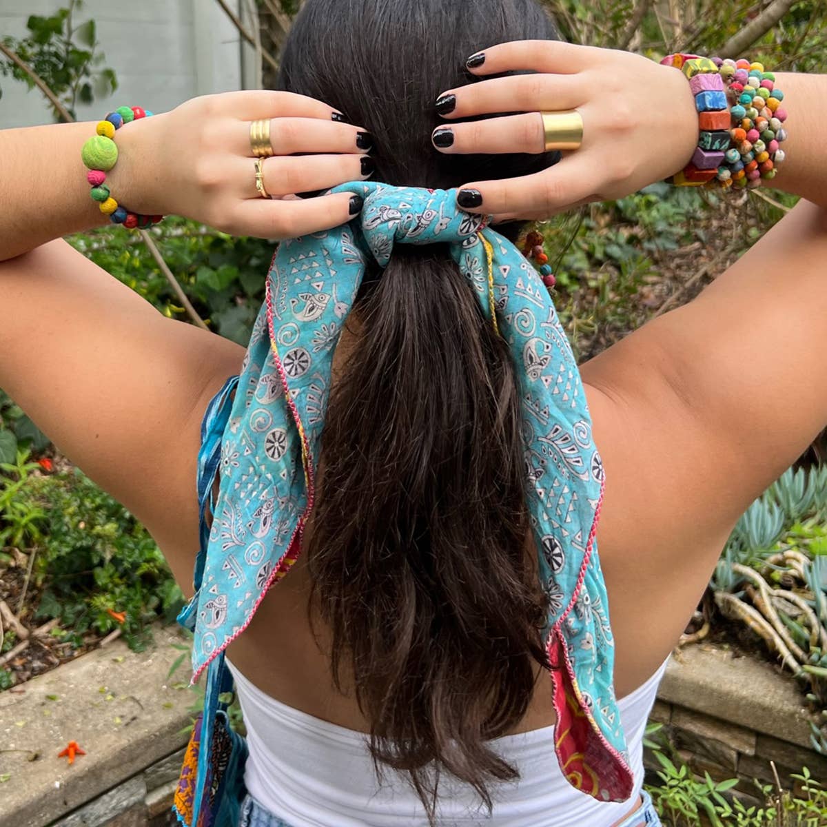 WorldFinds – wholesale Bandana – Women's – Sari Chic Bandana5