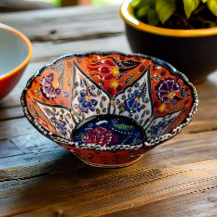 V SHAPE BOWL 10 CM for wholesale by LIGHTS N GIFTS INC