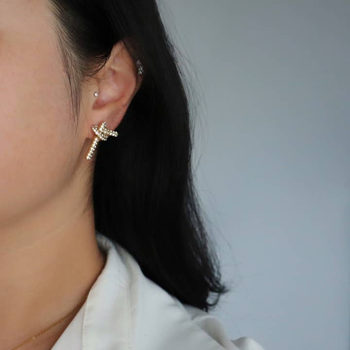 JESSA Jewelry - Wholesale Stud/Post Earrings - CZ Pave Knotted Earrings
