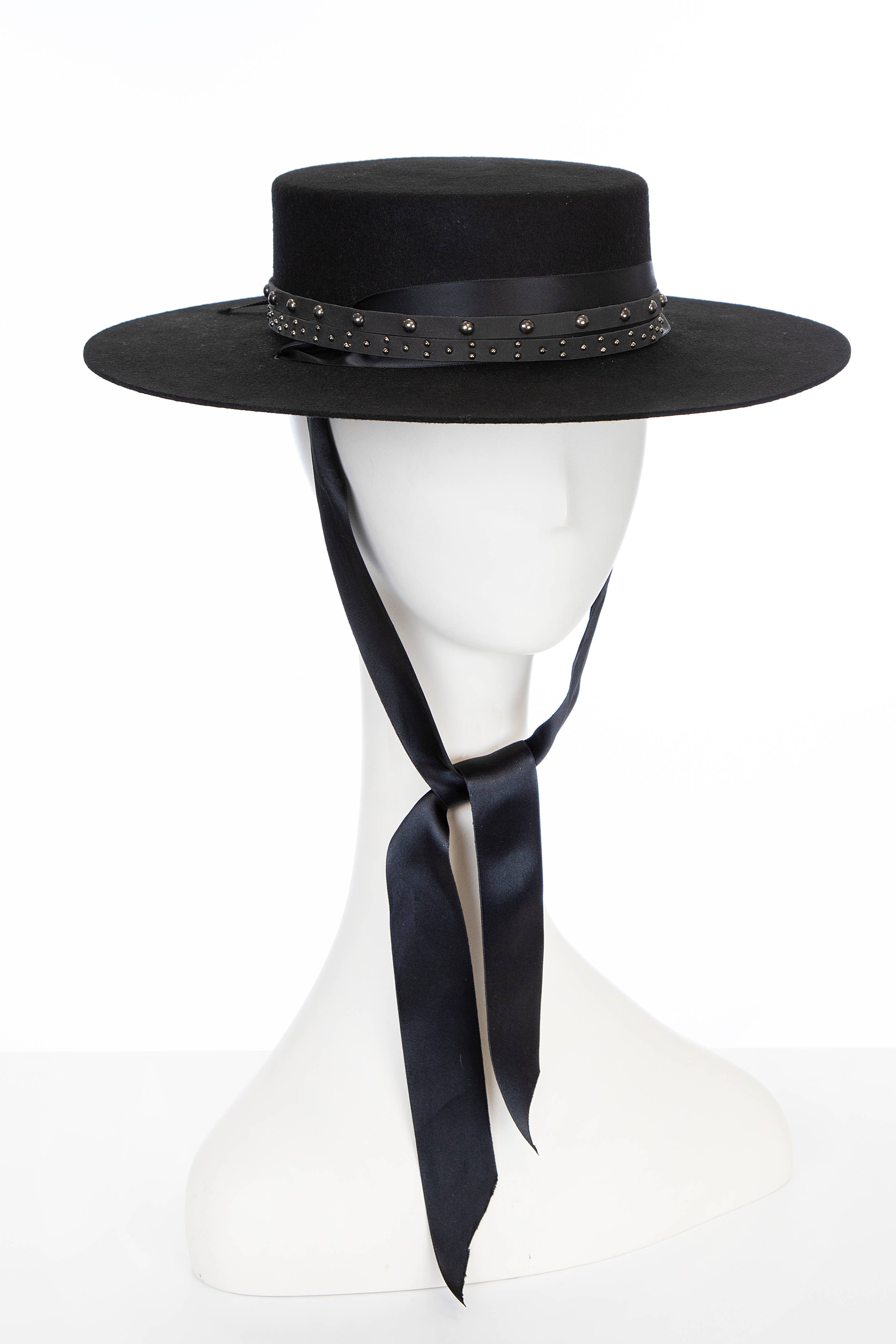 Giovannio - Wholesale Schippershoed - Dames - Bonnie dames zwarte vilten boaterhoed met studs2