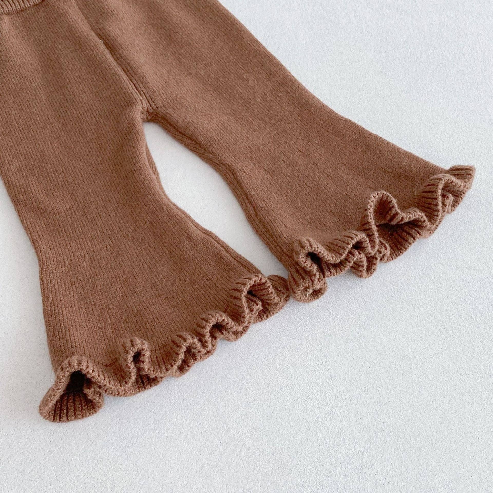 café léger Ensemble 3 pièces : Pull d'automne-hiver pour filles avec nœud, pantalon évasé et sac à main en vente sur Faire3