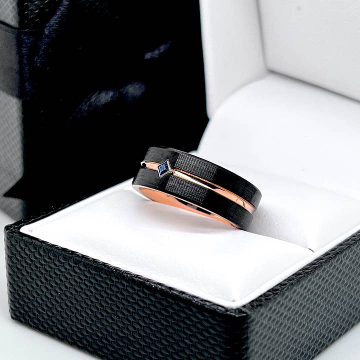 rings paradise – wholesale Vigselring – Volfram bröllopsband med safirsten