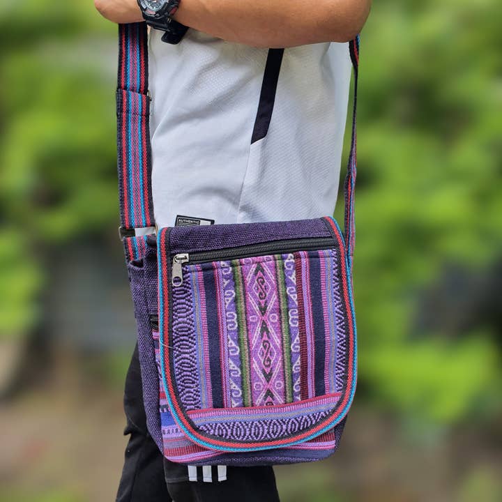 Fwosi – Großhandel Umhängetasche - Damen – Hippie-Tasche, Schultertasche aus Baumwolle. Handgemachte Patchwork-Tasche