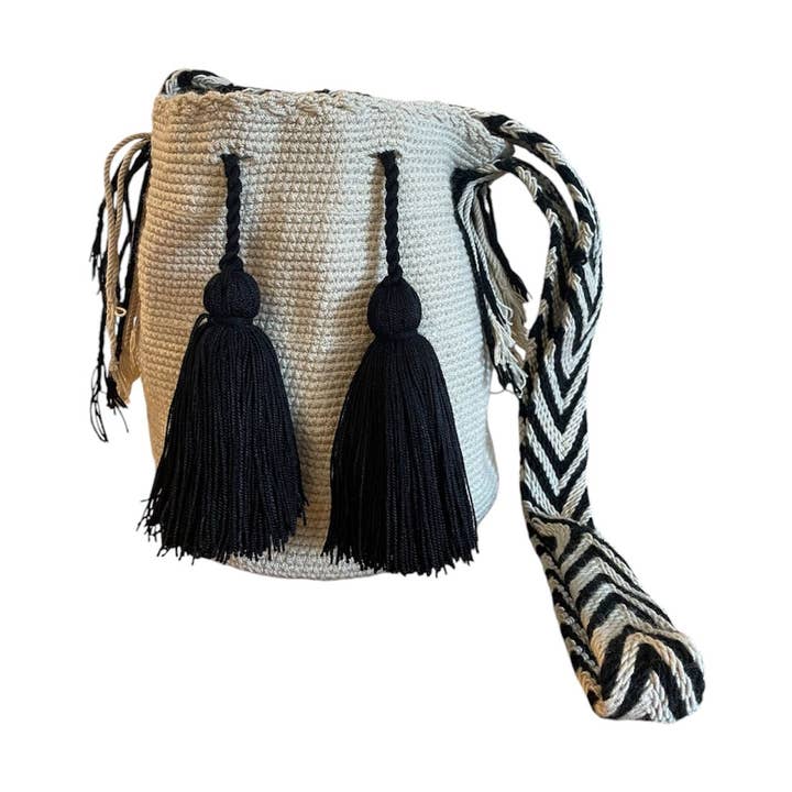 Boutique Femade ® - Wholesale Crossbody Bag - Women's - Boho Chic Medium Wayuu Bag0