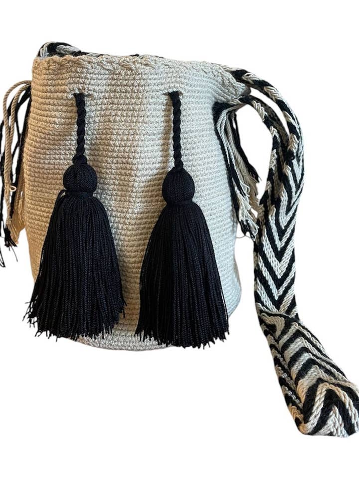 Bolso Wayuu mediano Boho Chic para venta al por mayor de Boutique Femade ®