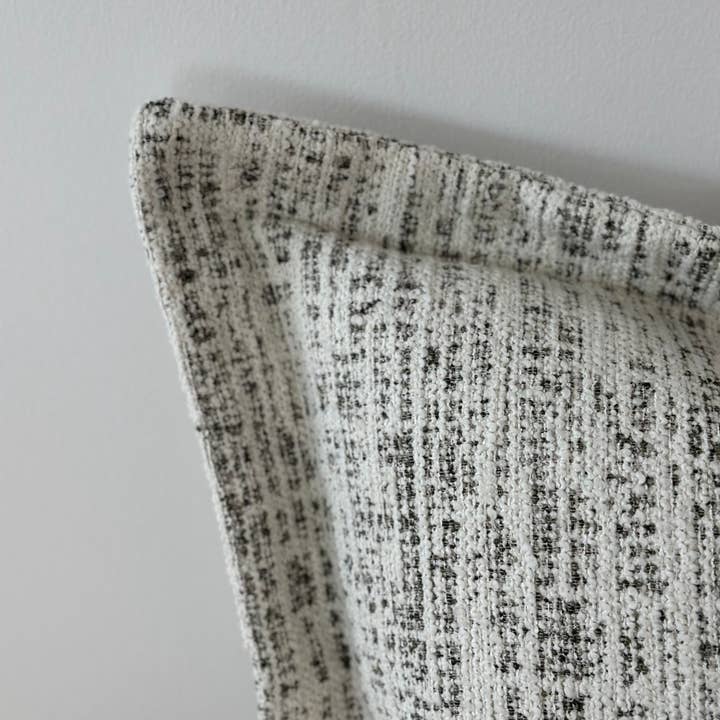 Ellenvale Trade - Wholesale Throw Pillow Cover - Eve Olive & Cream Boucle Cushion 45x453