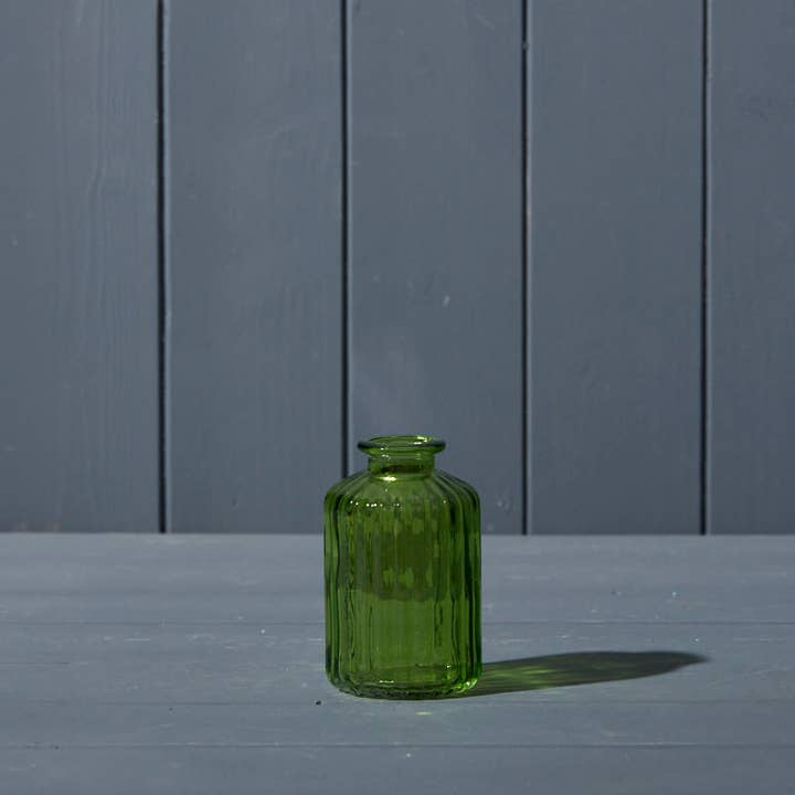 Satchville - Wholesale Vase - Emerald Green Ribbed Glass Bottle