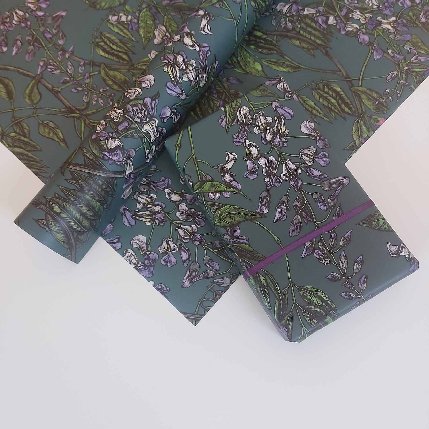 Rachel Meehan, pictures and words... - Wholesale Inpakpapier - Wisteria Cadeaupapier1