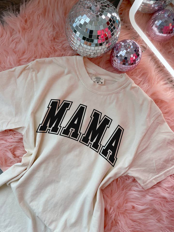 Camiseta Varsity Mama para venta al por mayor de Kalei's Creations