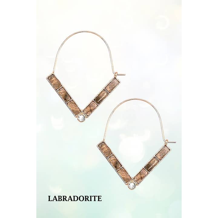 Andrea Bijoux - Vente Créoles - BOUCLES D'OREILLES CRÉOLES EN FIL EN FORME DE V AVEC PIERRES SEMI-PRÉCIEUSES5