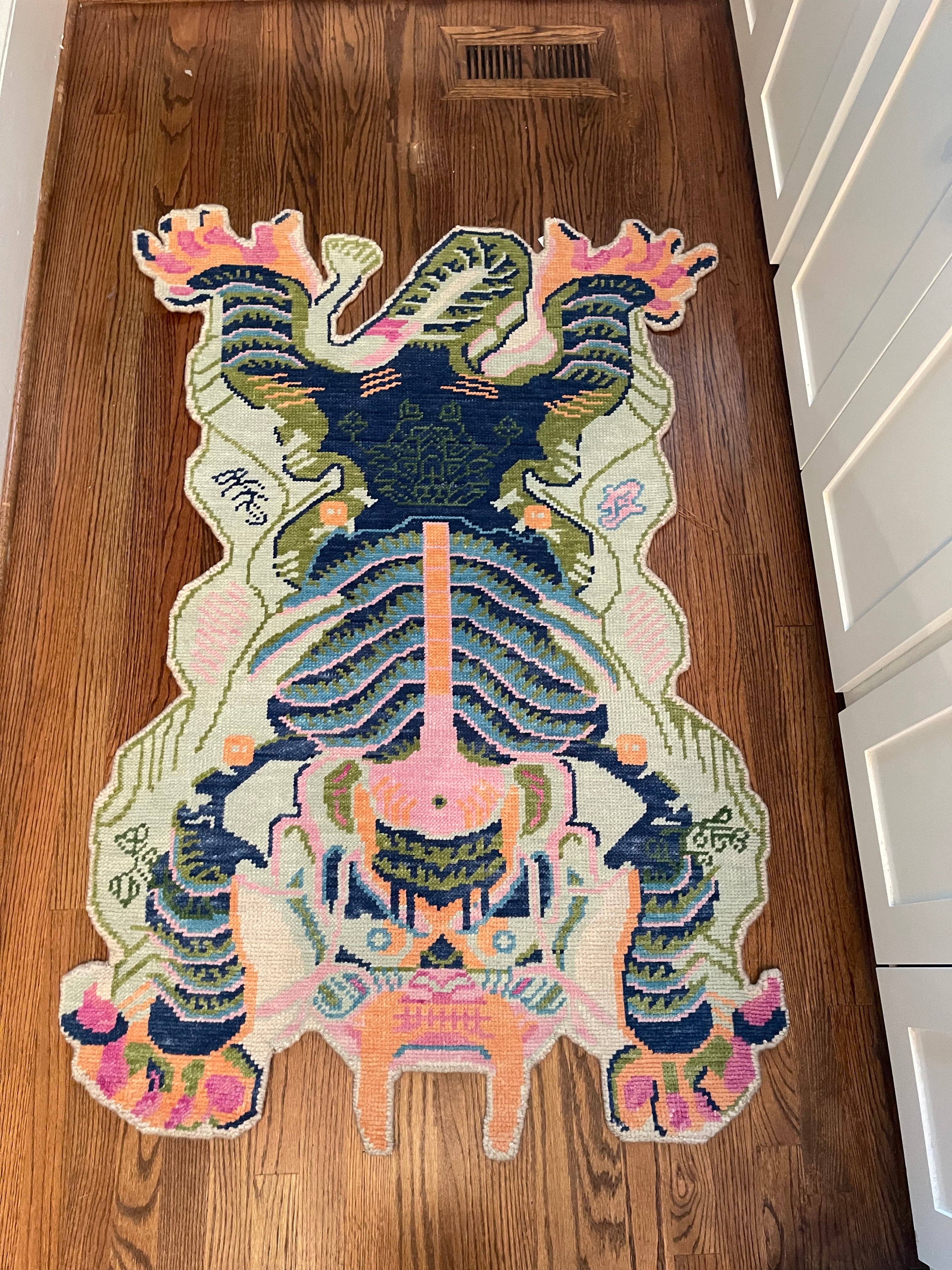 Mary George - Wholesale Area Rug - DRAGON RUG1