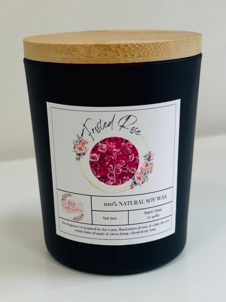 Vela de Soja Rosa Glaceada | Frasco Preto com Tampa de Bambu | Feita à Mão 170g por atacado de wilkscandlecreations