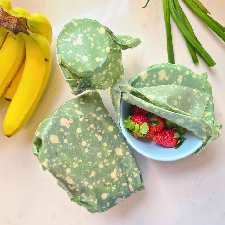 Embalagens Alimentares de Cera de Abelha - Conjunto Pequeno ou Grande Estampa Através das Árvores por atacado de Mind Your Bees Handmade Wraps