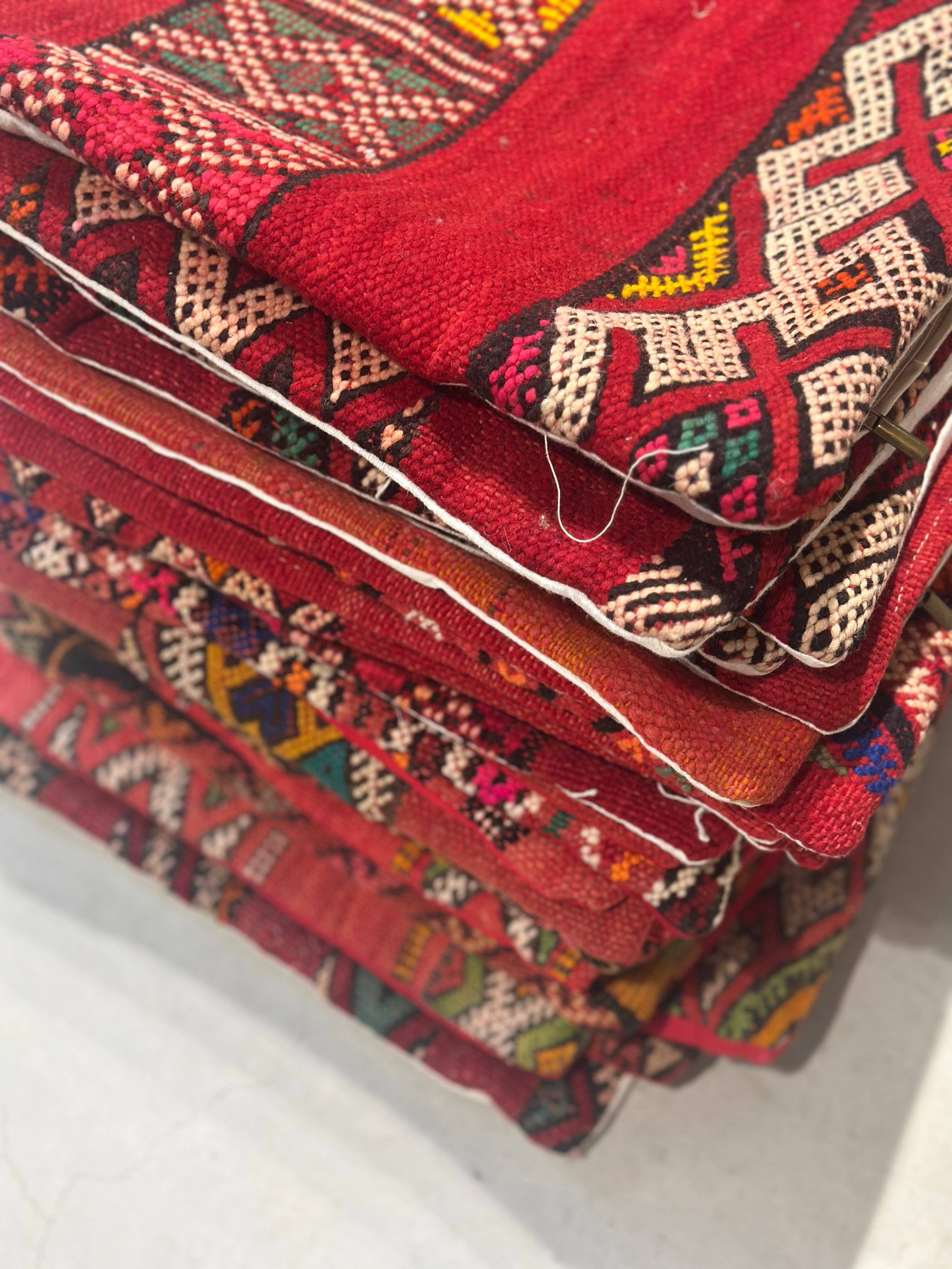 SOUK in the CITY - Wholesale Throw/Decorative Pillow - VINTAGE Upcycled Berber Cushions16