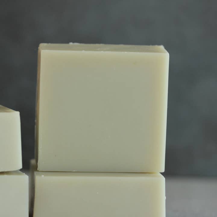 pandpsoapco - Wholesale Bar Soap - Birchwood Oud - Handmade Soap 4oz2