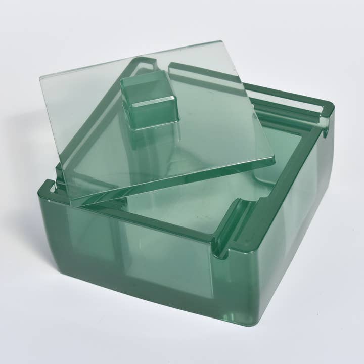 Large lidded ashtray for wholesale by StephanieVCreations