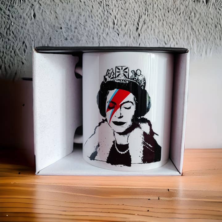 URBAN.ITY SRL - Wholesale Coffee Mug - Banksy Ceramic Mug 325ml - Lizzy Stardust
