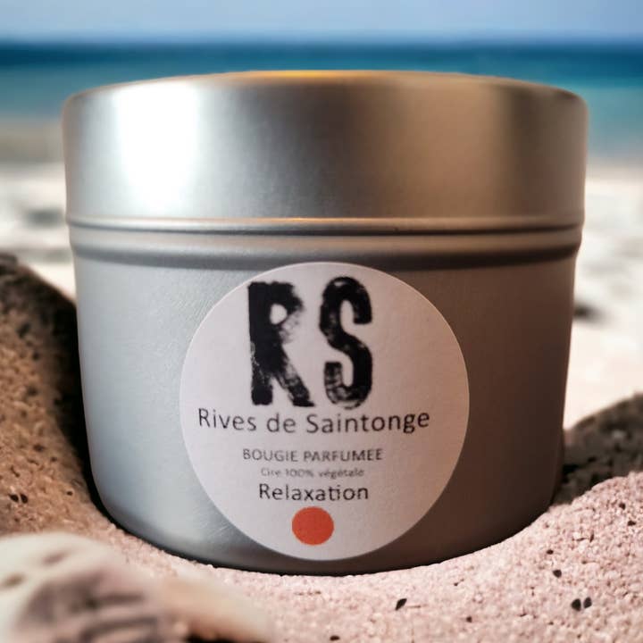 Candela naturale rilassante con fragranza arancia e cannella per la vendita all'ingrosso da parte di RIVES DE SAINTONGE