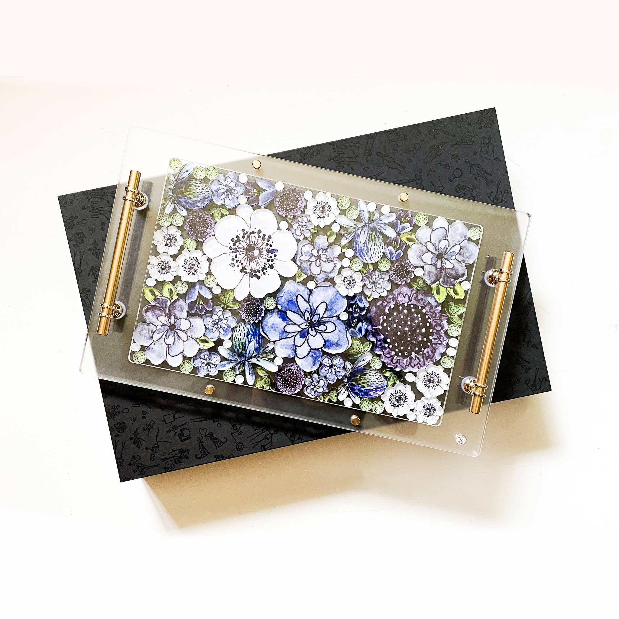 LO in LONDON® - Wholesale Decorative Tray - THE MARGARET ACRYLIC OBSESSION TRAY3