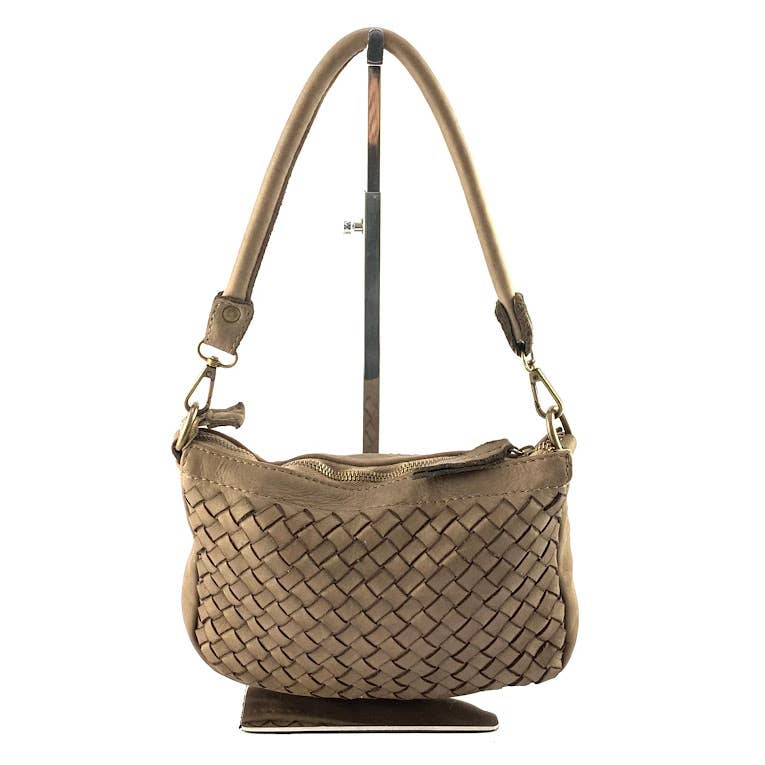 MILANO AMOUR – wholesale Axelväska - Dam – Crossbody-väska Boris vintage maxi i flätat läder0