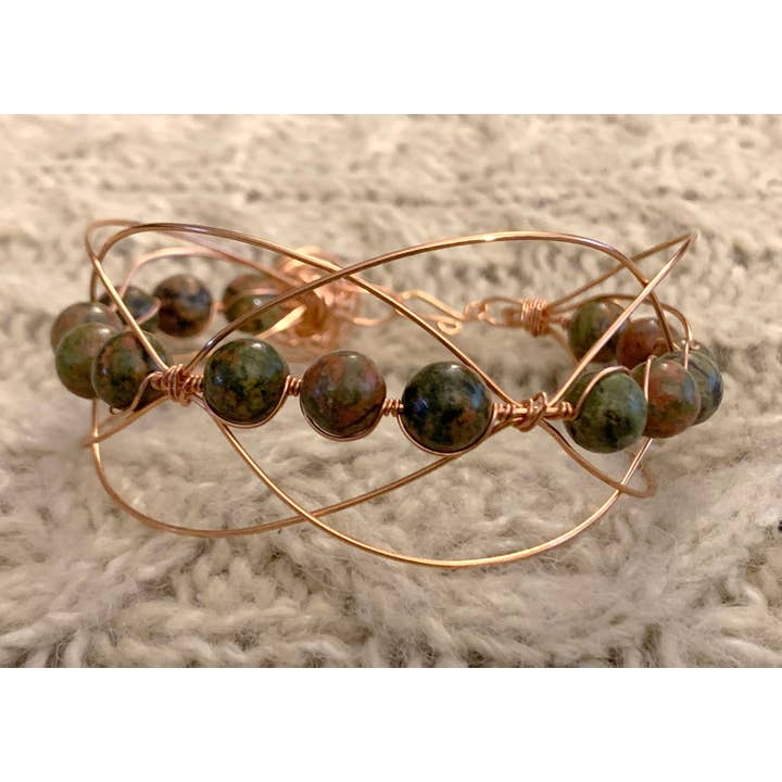 Calming Artistics – Großhandel Perlenarmband – Handgefertigtes Unakit-Armband