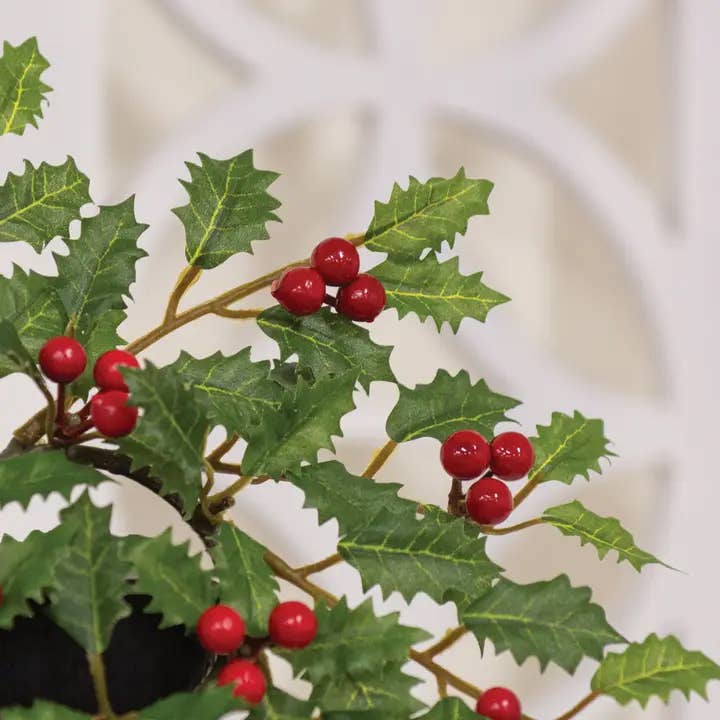 Col House Designs - Wholesale Candle Holder - Merry Little Holly & Berries Candle Ring - 2.5"2