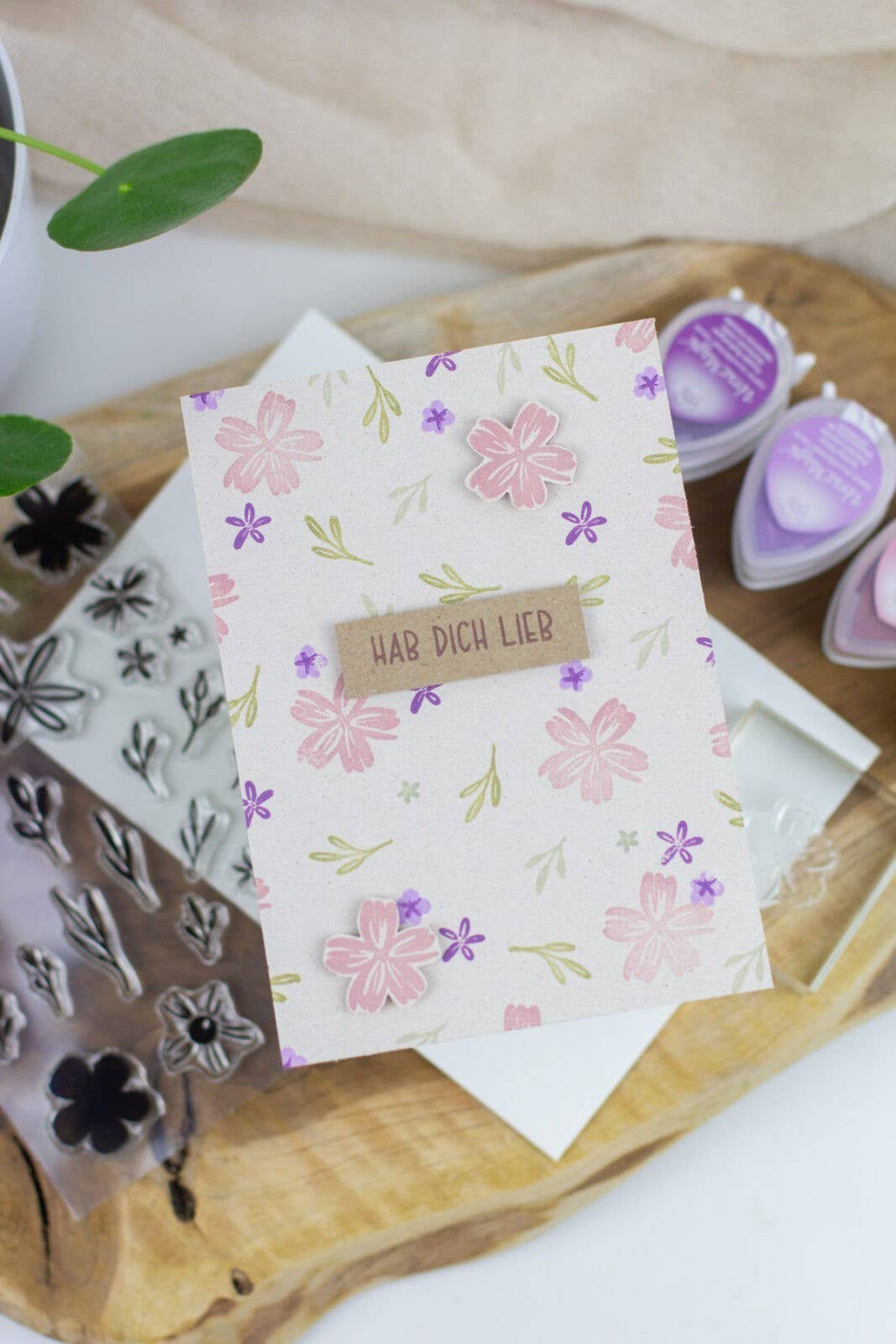 Freulebnis - eine Marke von Unsere kleine Bastelstube – Großhandel Gummi-/Dekostempel – Freulebnis Stempelset Blumenliebe - Clear Stamps10