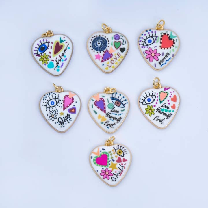 Pendentifs Cœur Coloré en Émail Mots Positifs 24K Or Rempli Amour & Œil AJ-406 pour la vente par Aim Eternal