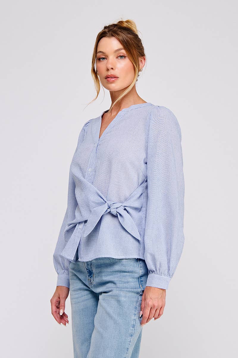 Allie Rose – Engroshandel Bluse - Dame – Stribet bomuldsblanding sideomslags-bluse med knaplukning9