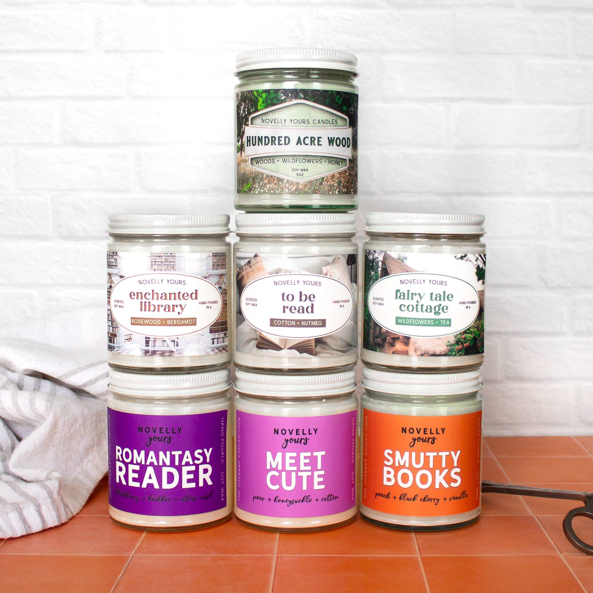 Novelly Yours - Vente Bougie en bocal - Bougie Smutty Books | Cadeau littéraire pour les amateurs de romance épicée2