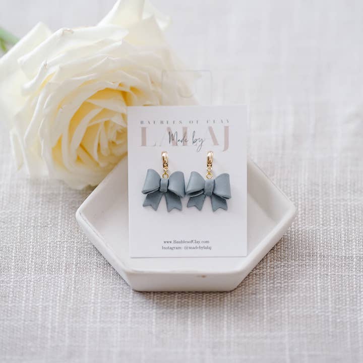 LEVY Boutique - Wholesale Huggie Earrings - Bow Huggies, Silver