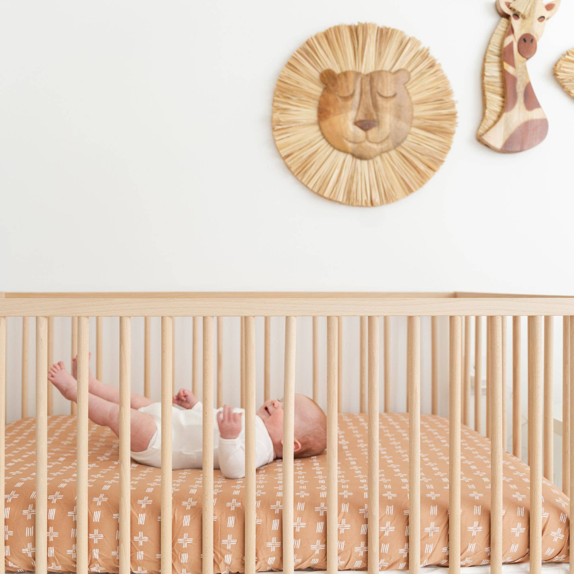 Crane Baby - Vente Décoration murale – enfant - Décoration murale lion en bois5