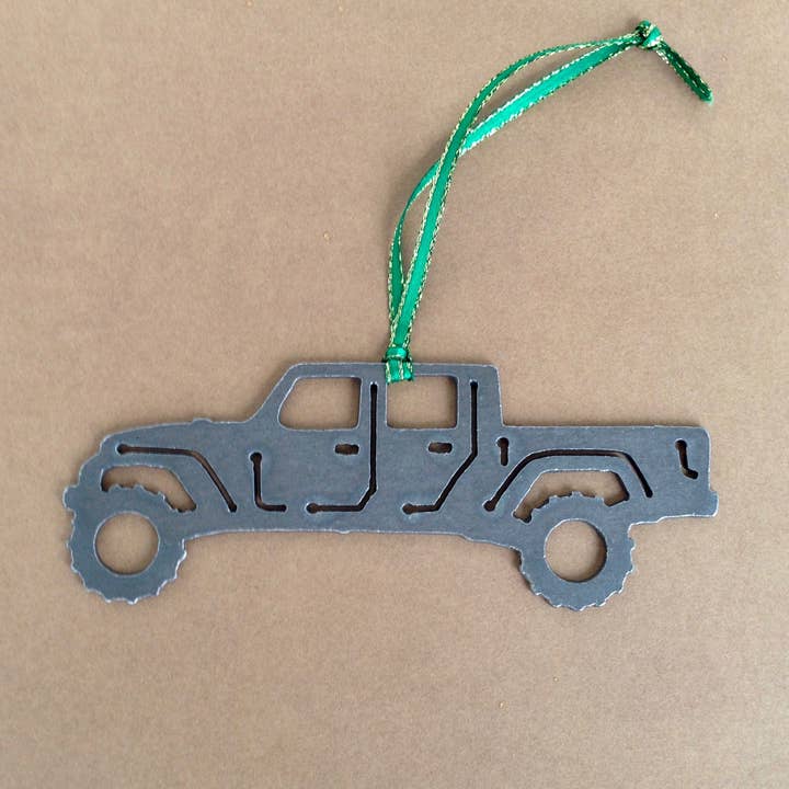 Burke Metal Work - Wholesale Ornament - Gladiator Jeep Ornament