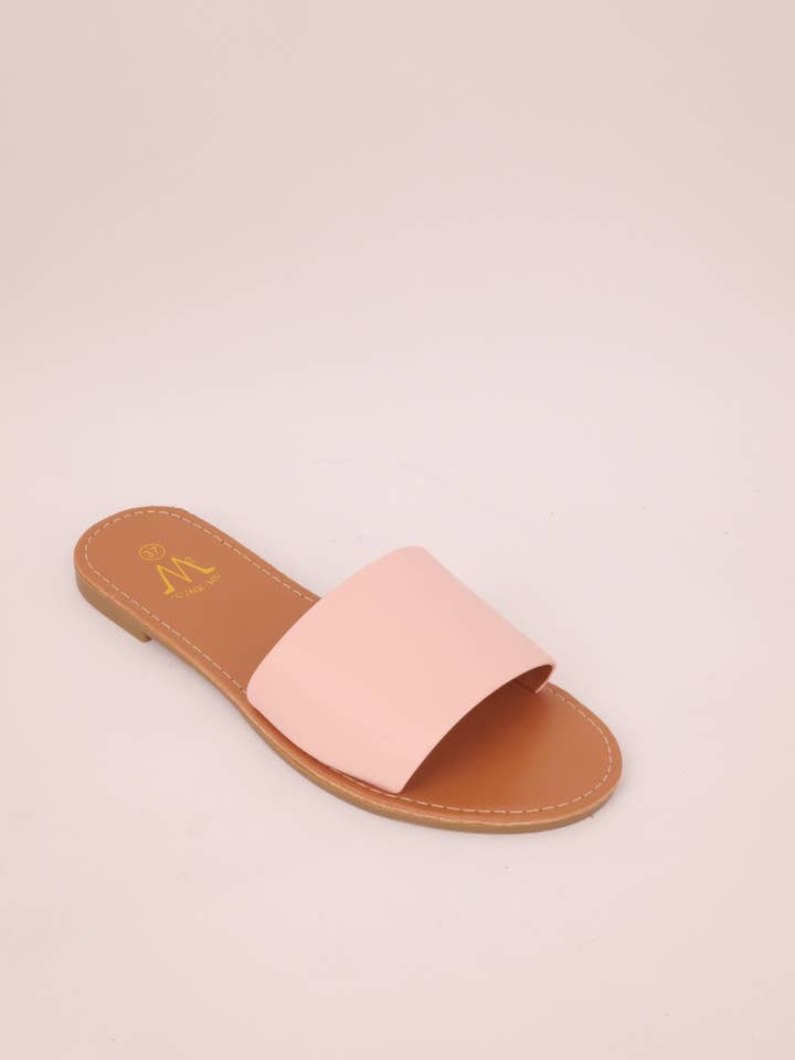 BELLICY / Cink-me - Wholesale Mules - Women's - Flat mules with a wide strap in faux leather, TXK7-24