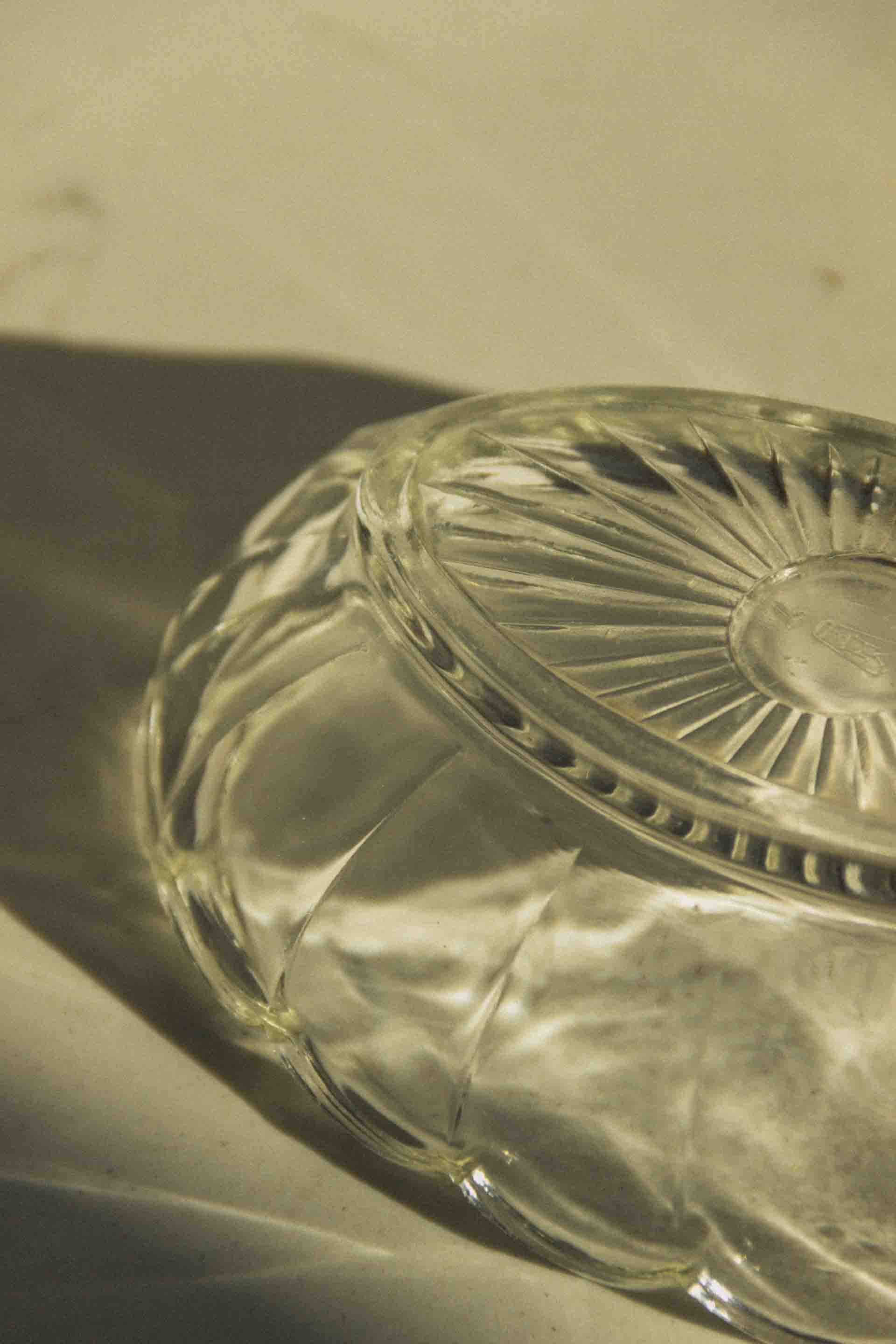 Eloge - Wholesale Decorative Plate/Dish/Bowl - Serrated cup3