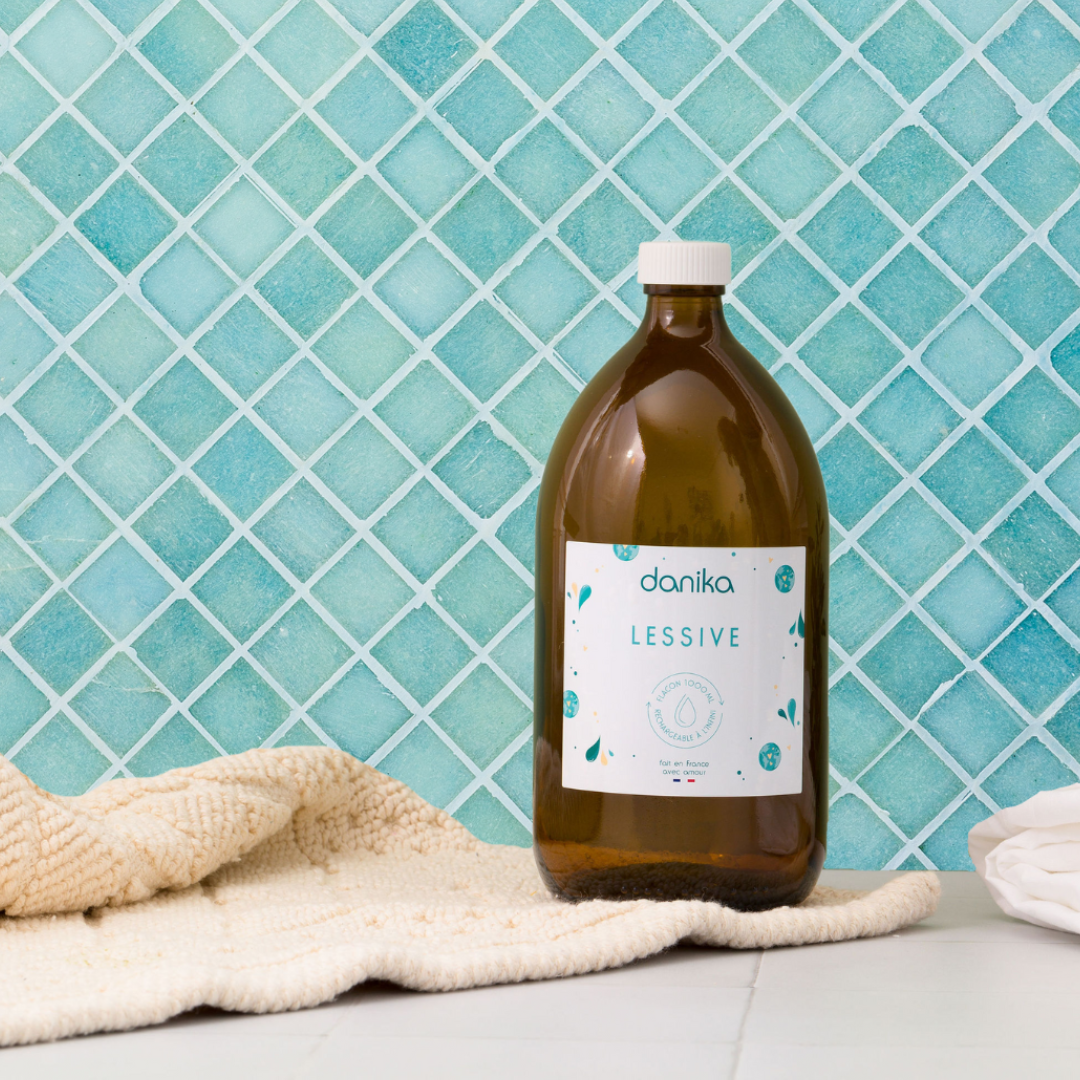 Danika - Wholesale Liquid Laundry Detergent - Glass bottle - Laundry detergent - 1L2