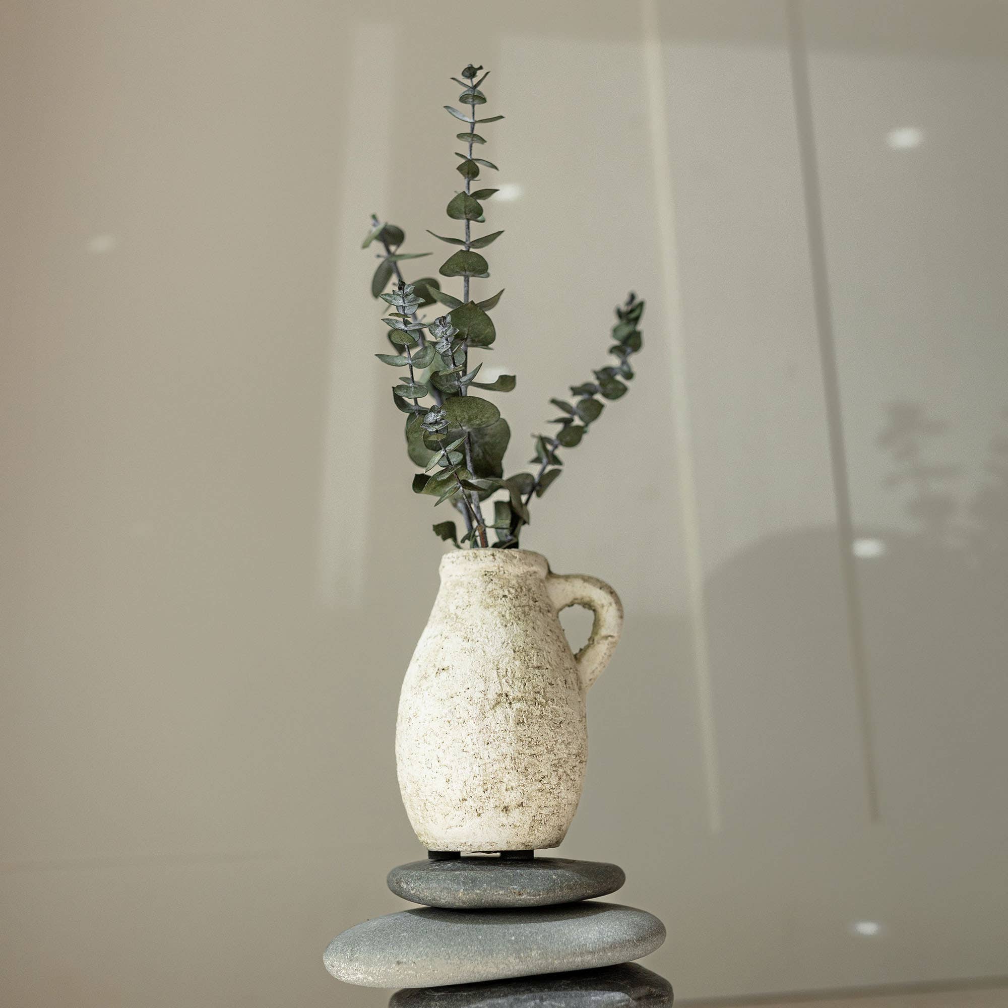 Foreside Home & Garden - Wholesale Vase - Charlotte Pitcher Bud Vase Antique White Terracotta1