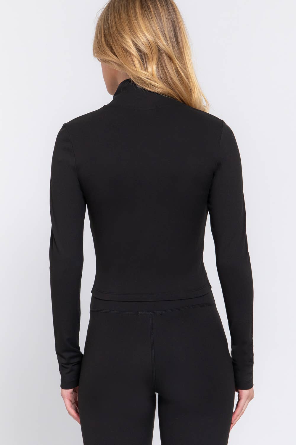 Active Basic | Active USA – Casaco de desporto - Mulher por atacado – Casaco de Treino com Fecho de Correr e Gola Alta de Manga Comprida24