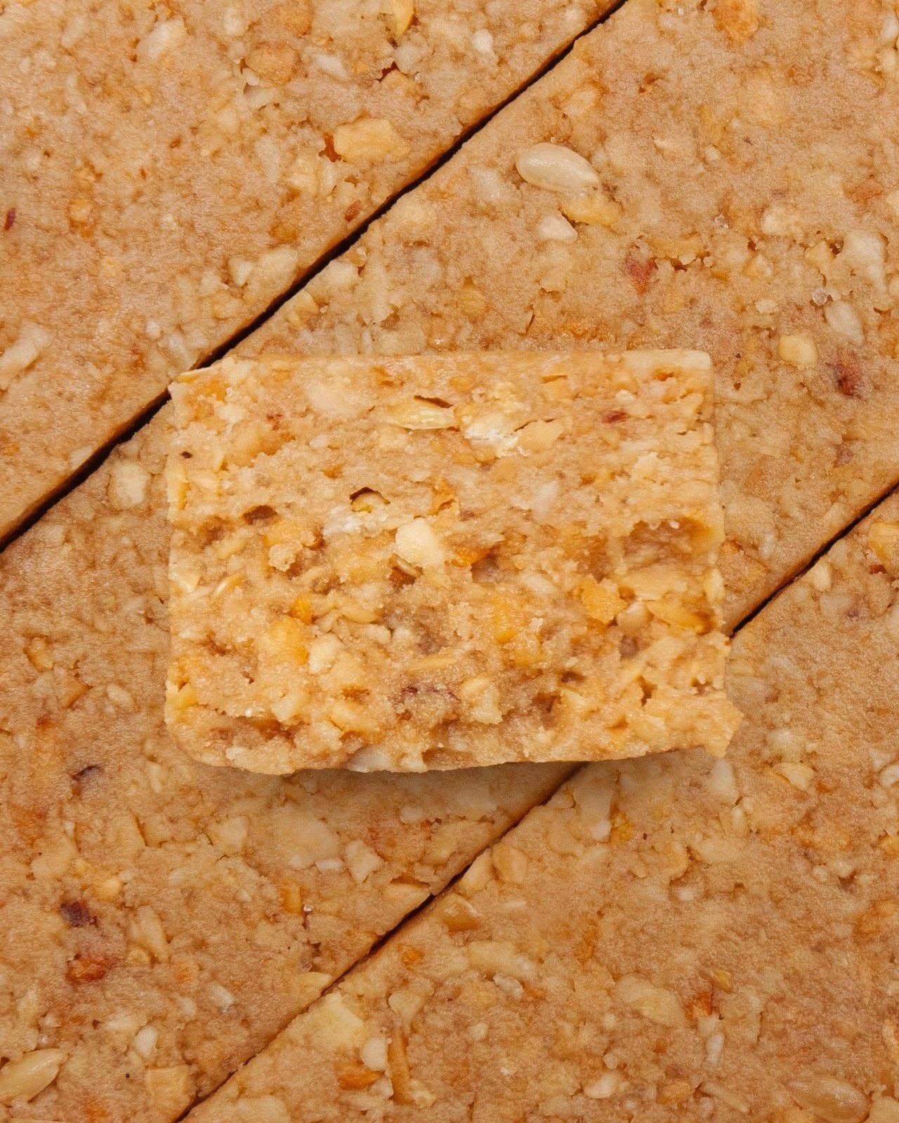 FIZI - Wholesale Snack Bar - КЕТО “VANILLA + SALT” 10x45G1