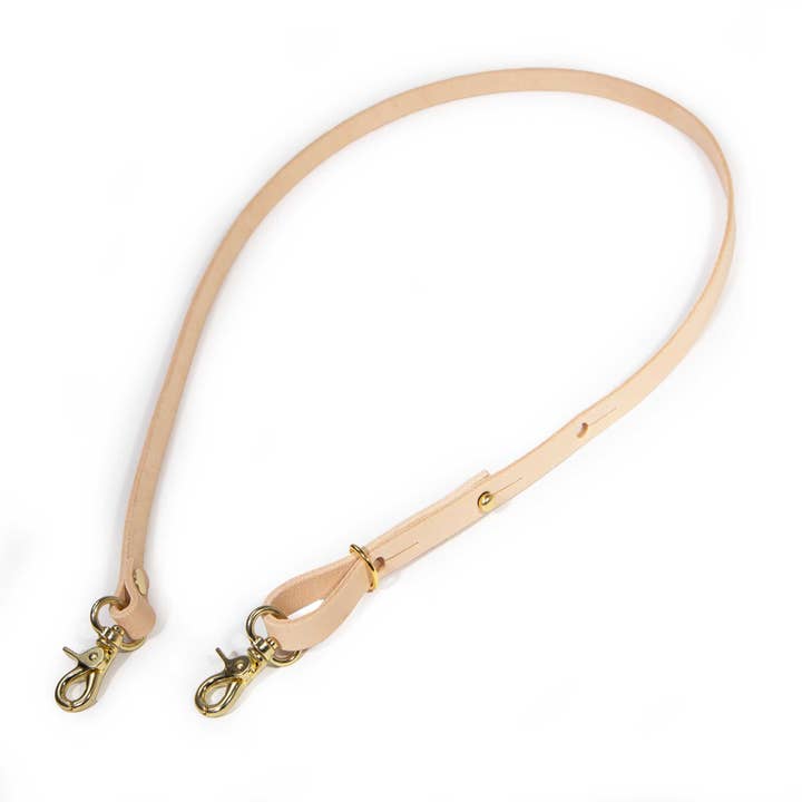 Sangle en cuir blond pour corps croisé pour la vente par General Knot & Co.