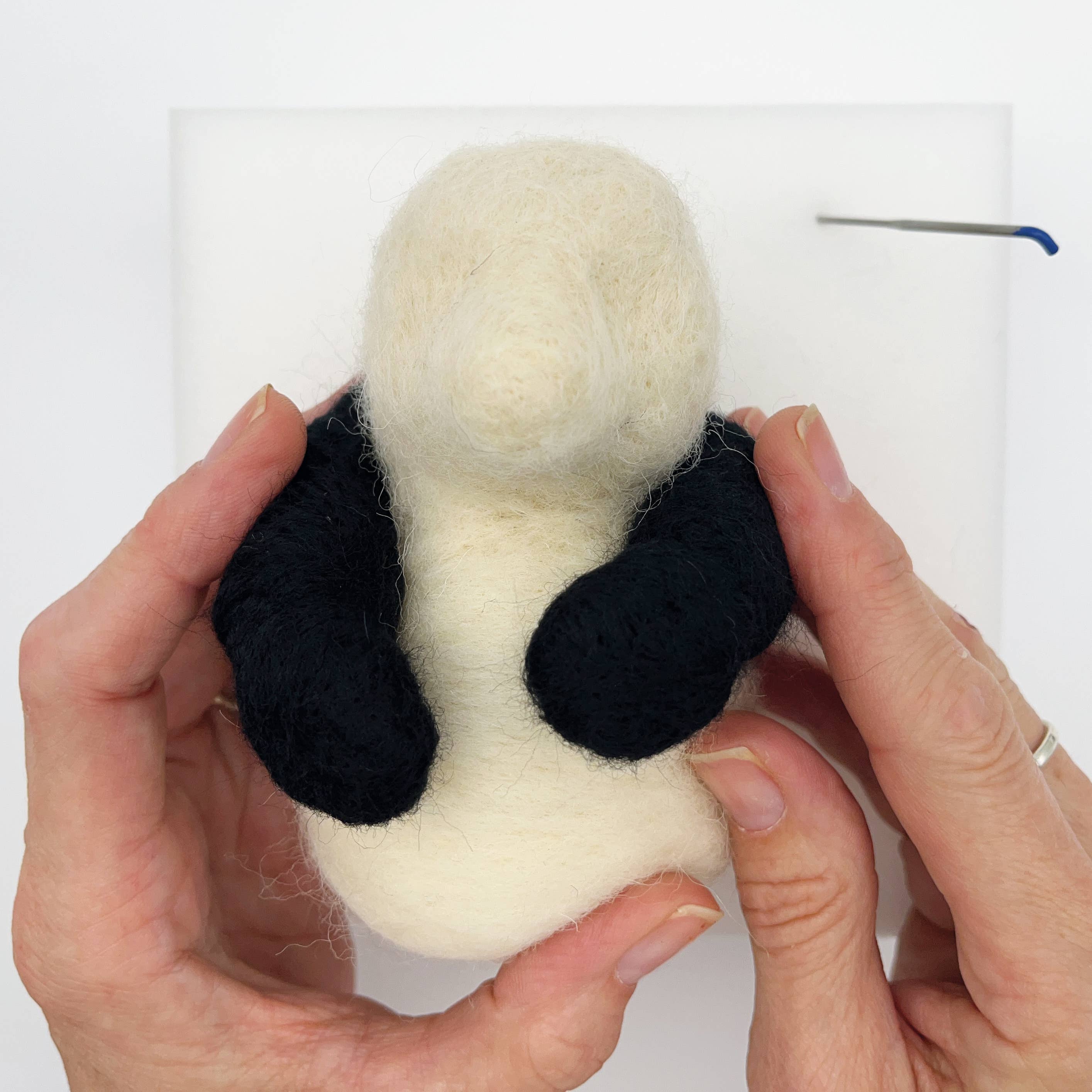Bergin & Bath – wholesale Craft sewing kit – Needle Felting Kit - Panda - make your own giant panda8