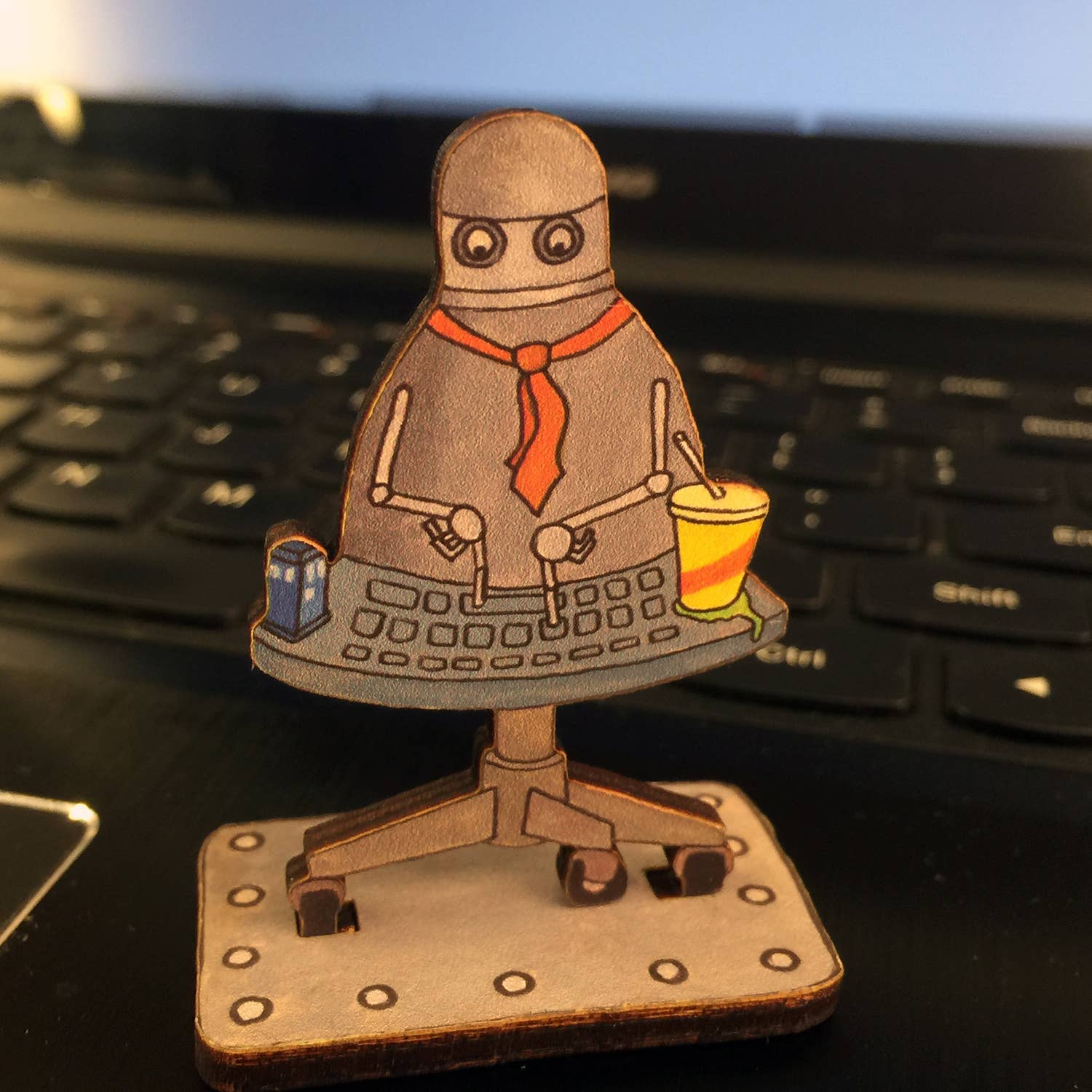 20 Leagues - Wholesale Decorative Figurine - Office Drone Action Figure - Coder Bot