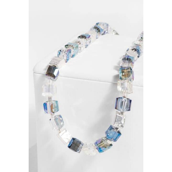 SAACHI - Wholesale Beaded/Pearl Necklace - Classy Faceted Bead and Stone Necklace
