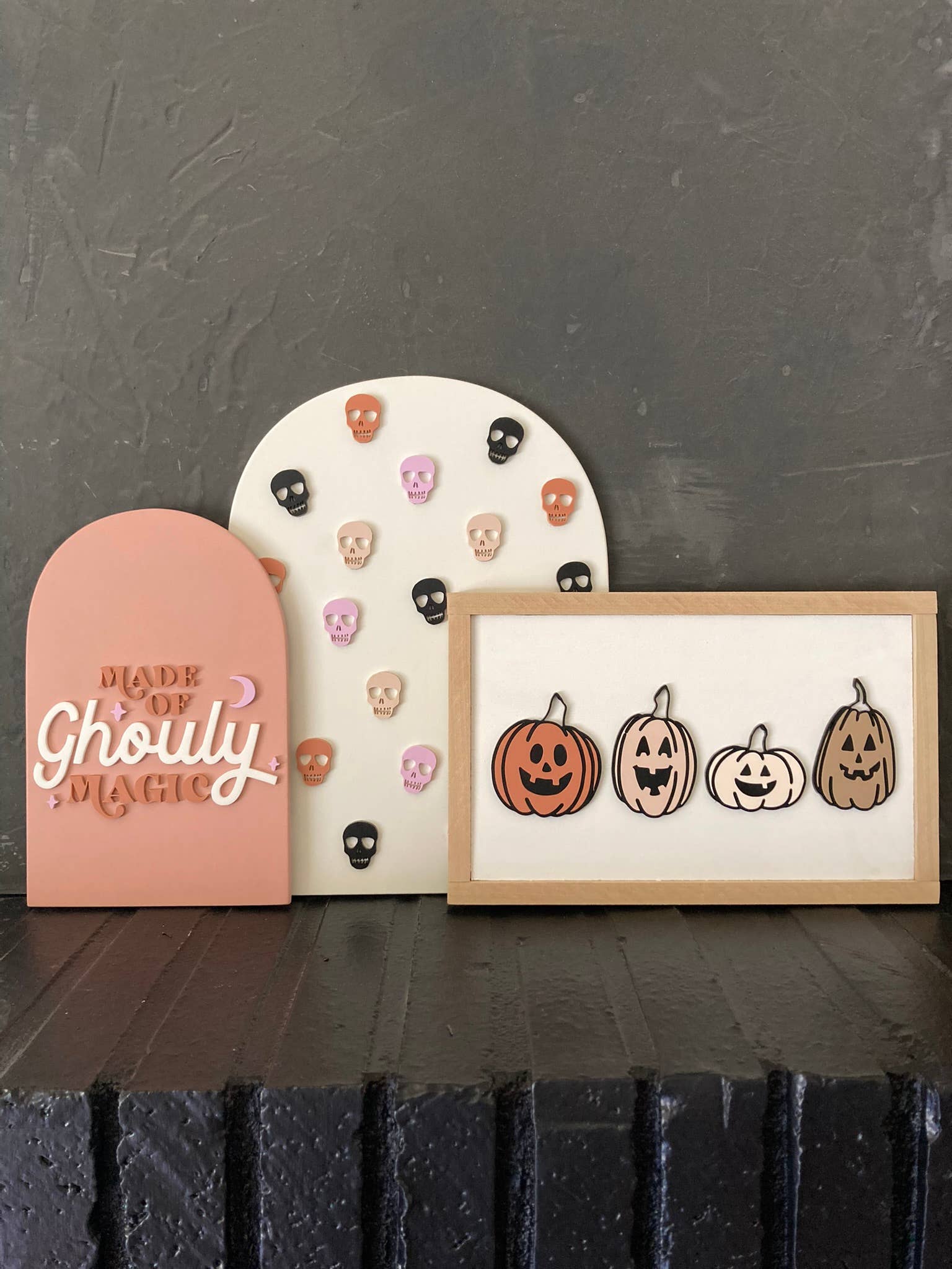 Cope and Co Custom Signs – wholesale Sign – Skull Arch3