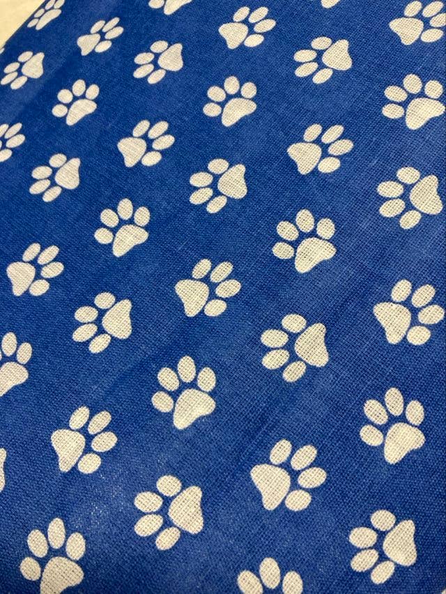 Jo's Pet Treats & Bandanas by Abab Enterprises, LLC - Wholesale Pet Bandana - Dog - Paw Print Tie-On Dog Bandana Retail-Ready22