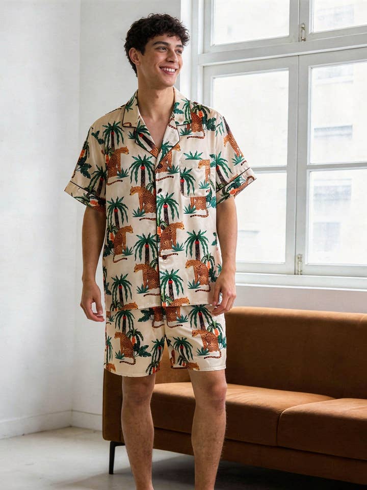 Abbigliamento da casa uomo, completo coordinato uomo, pigiama con stampa animale per la vendita all'ingrosso da parte di Spikes and Seams