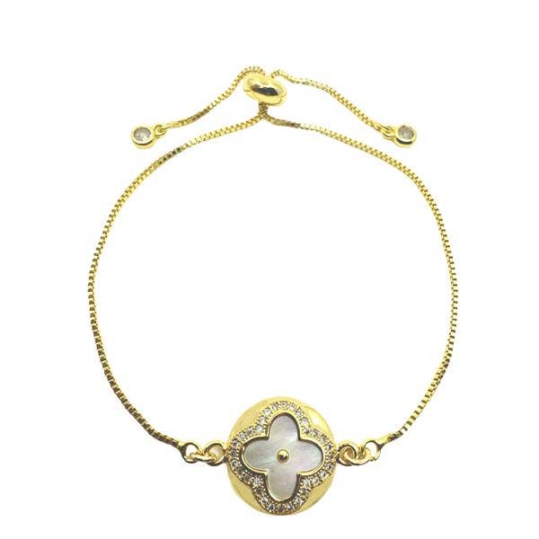 Dra-kedjearmband: Pärlemorklöver & CZ för wholesale av Athena Designs