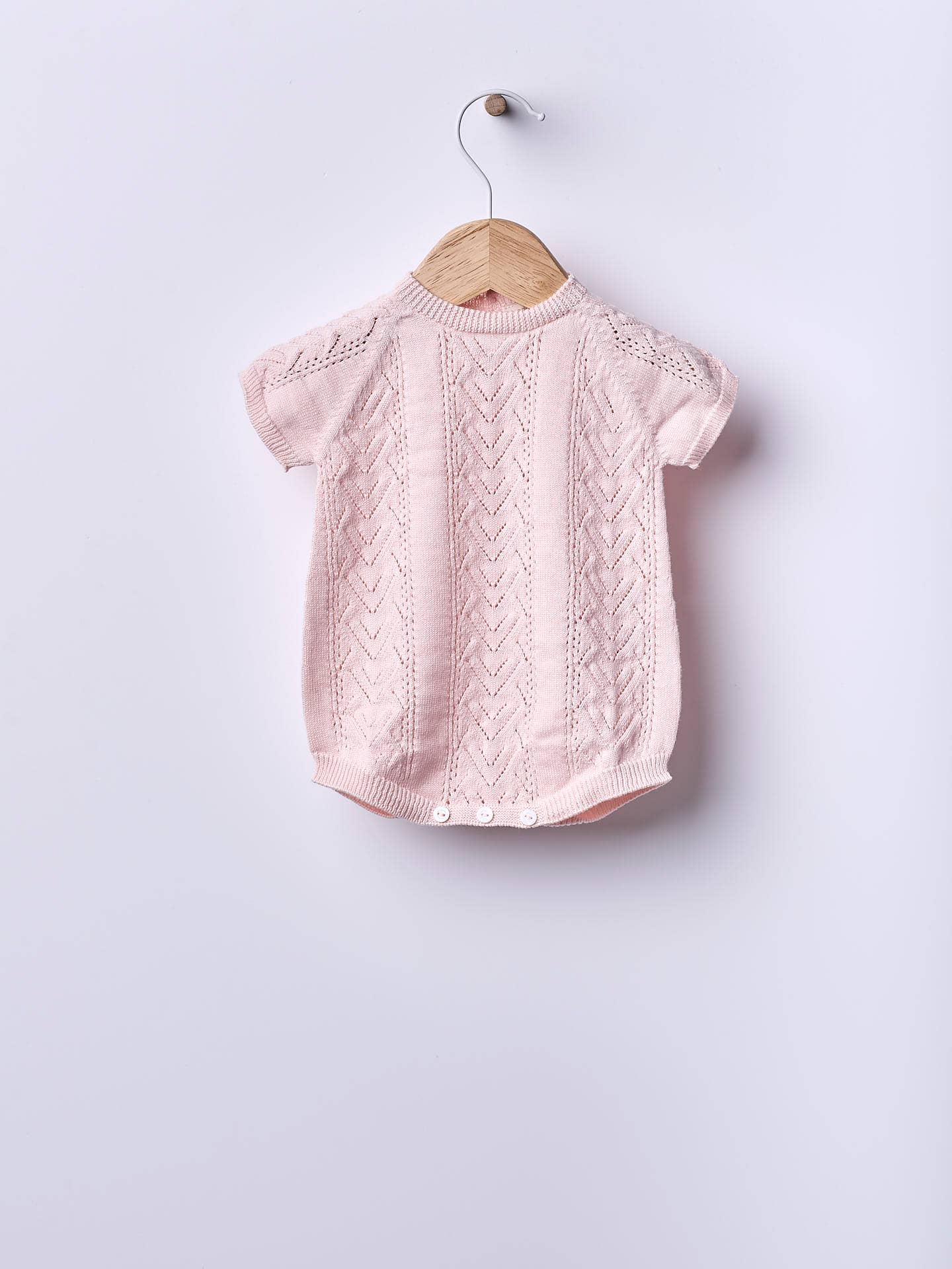 Wedoble: sustainable children's fashion - Wholesale Overalls - Baby - Short-sleeved shortie knitted in organic cotton | ROMANTIC SPRING DAY0